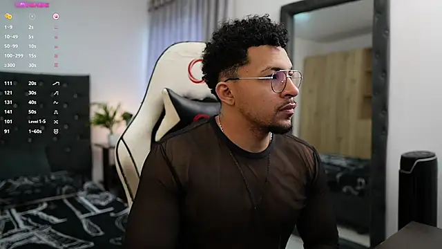 Snapshot of Martin_Logan chatting on 28, 1, 2025 Martin Logan online show from 28, 1, 2025