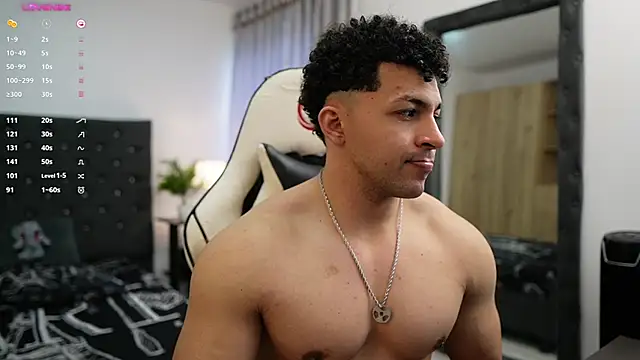 Snapshot of Martin_Logan chatting on 8, 3, 2025 Martin Logan online show from 8, 3, 2025