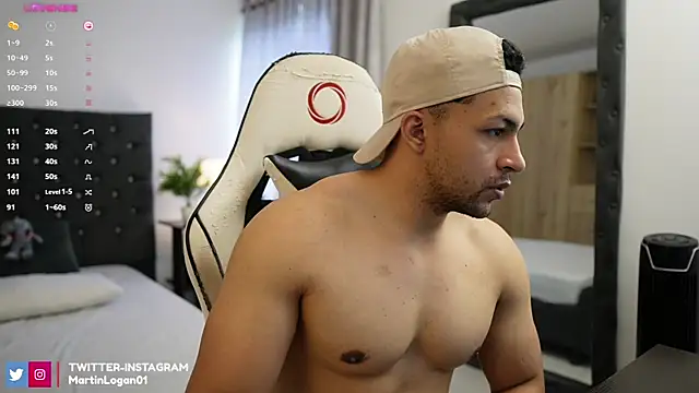 Snapshot of Martin_Logan chatting on 16, 3, 2025 Martin Logan online show from 16, 3, 2025