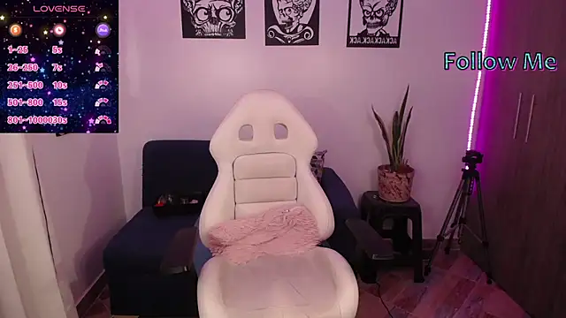 Snapshot of hibridaaa20 chatting on 9, 10, 2025 hibridaaa20 online show from 9, 10, 2025