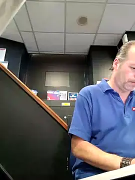 Snapshot of JulianJ50 chatting on 2, 3, 2026 JulianJ50 online show from 2, 3, 2026