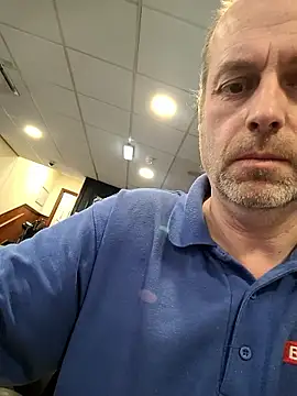 Snapshot of JulianJ50 chatting on 13, 3, 2026 JulianJ50 online show from 13, 3, 2026