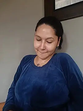 SamaraJay1 online show from 10, 7, 2026