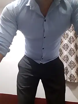 Guyinshortss online show from 7, 2, 2026