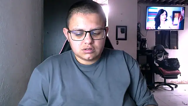 tatsumi nao online show from 15, 1, 2026