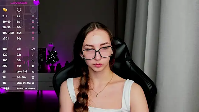 Snapshot of Sm0ly chatting on 25, 12, 2024 Sm0ly online show from 25, 12, 2024