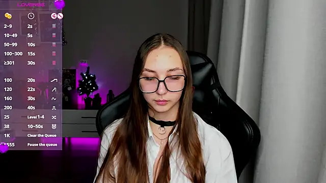 Snapshot of Sm0ly chatting on 29, 12, 2024 Sm0ly online show from 29, 12, 2024