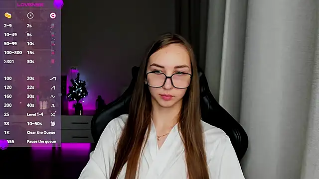 Snapshot of Sm0ly chatting on 3, 1, 2025 Sm0ly online show from 3, 1, 2025