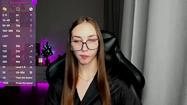 Snapshot of Sm0ly chatting on 7, 1, 2025 Sm0ly online show from 7, 1, 2025