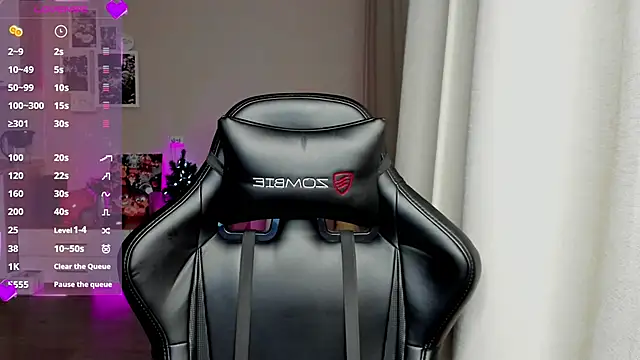 Snapshot of Sm0ly chatting on 10, 2, 2025 Sm0ly online show from 10, 2, 2025