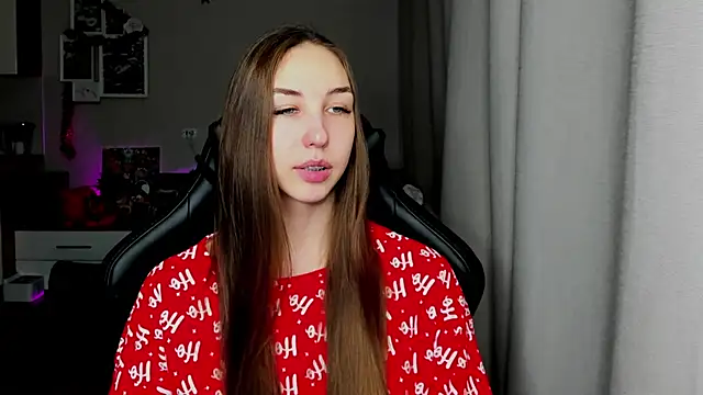 Snapshot of Sm0ly chatting on 13, 1, 2026 Sm0ly online show from 13, 1, 2026