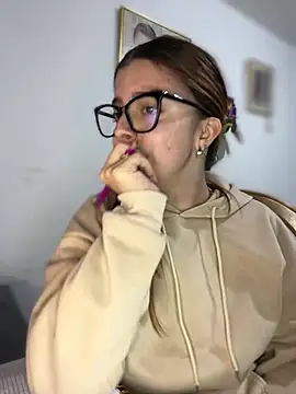 Cloew Marz online show from 23, 2, 2025