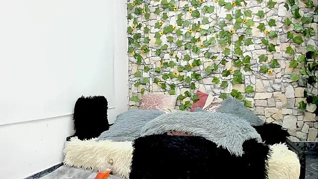 Snapshot of Pandora_gu chatting on 13, 12, 2024 Pandora gu online show from 13, 12, 2024