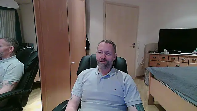 Snapshot of Rockburg chatting on 10, 2, 2026 Rockburg online show from 10, 2, 2026