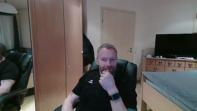 Snapshot of Rockburg chatting on 16, 3, 2026 Rockburg online show from 16, 3, 2026