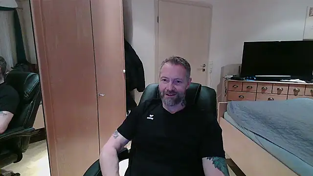 Snapshot of Rockburg chatting on 18, 3, 2026 Rockburg online show from 18, 3, 2026