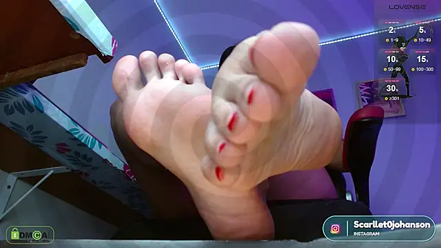 Miss scarllet  online show from 18, 12, 2024