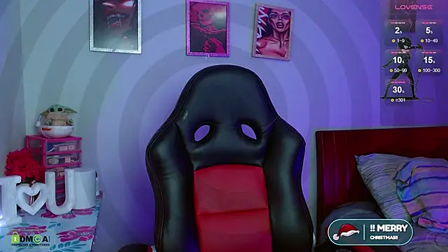 Miss scarllet  online show from 19, 12, 2024