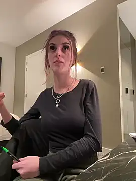 indie-rayne online show from 12, 2, 2025