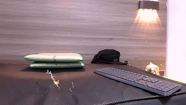 Cutie Shy  online show from 15, 2, 2025