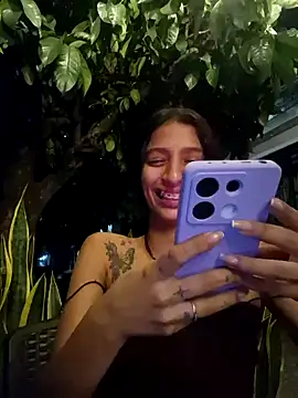 lily sk online show from 17, 12, 2024