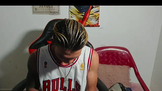 Snapshot of TommyGun_22 chatting on 19, 10, 2025 TommyGun 22 online show from 19, 10, 2025