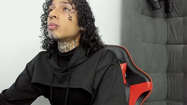 Snapshot of TommyGun_22 chatting on 10, 2, 2026 TommyGun 22 online show from 10, 2, 2026