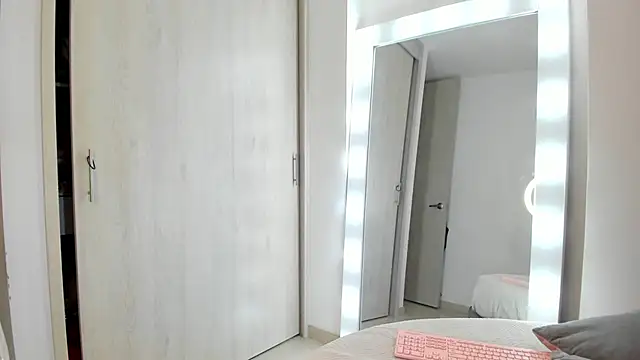 GabyFerrerr online show from 13, 6, 2026