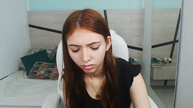 Snapshot of liseth_fox chatting on 8, 1, 2025 liseth fox online show from 8, 1, 2025