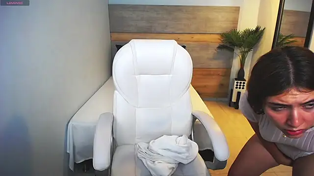 Snapshot of liseth_fox chatting on 27, 2, 2025 liseth fox online show from 27, 2, 2025