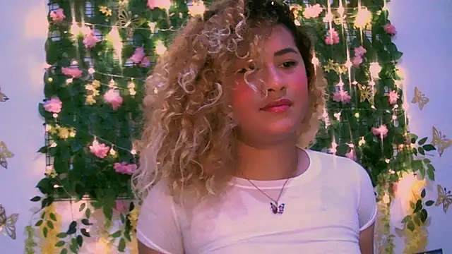 Crysrus online show from 22, 12, 2024