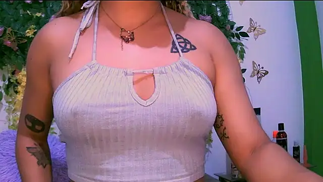 Crysrus online show from 4, 10, 2025