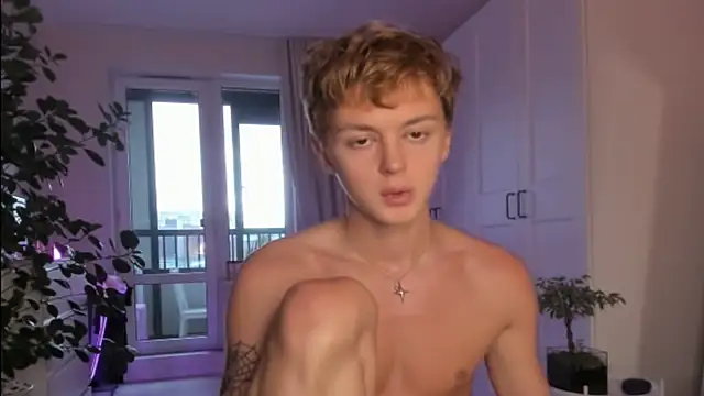 Snapshot of agelandreww chatting on 30, 10, 2025 agelandreww online show from 30, 10, 2025