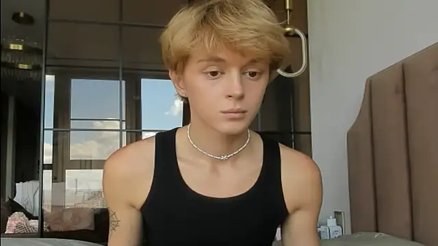 agelandreww online show from 27, 4, 2026