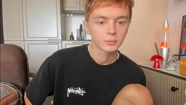 agelandreww online show from 26, 6, 2026