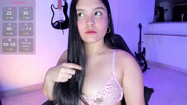 lilpervertgirl online show from 7, 10, 2025