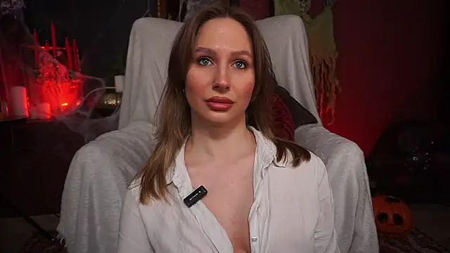 AnnLevine online show from 30, 10, 2025