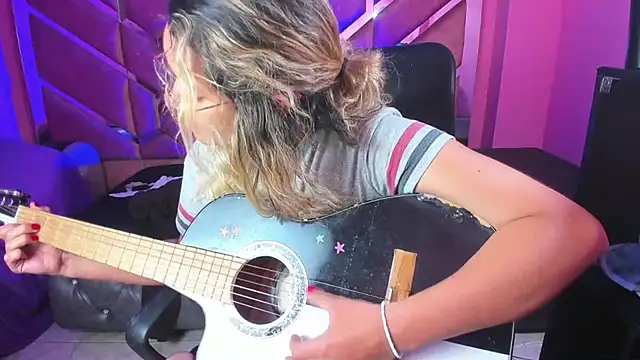 Olivia Fox69 online show from 19, 2, 2025