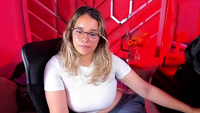 Olivia Fox69 online show from 18, 9, 2025