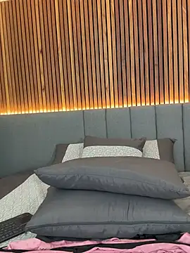 EmiilyAdams  online show from 9, 1, 2025