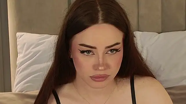 Snapshot of AnneSand chatting on 8, 6, 2026 AnneSand online show from 8, 6, 2026