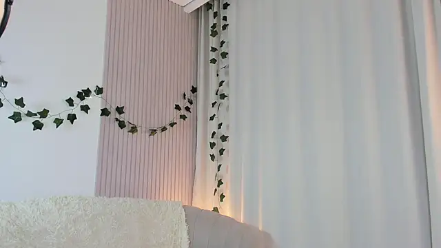 CindyGarrison online show from 6, 3, 2025