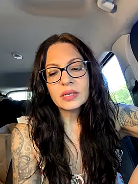 BeautifulMesss online show from 12, 9, 2025