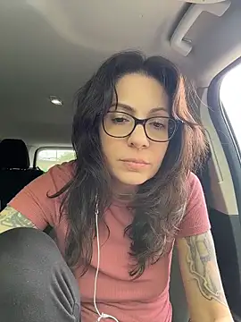 BeautifulMesss online show from 29, 4, 2026