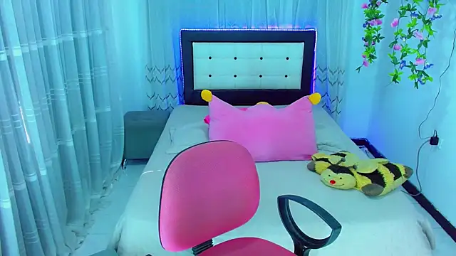 TaylorMon online show from 21, 4, 2026