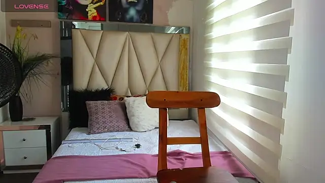 Snapshot of Backsex_boy chatting on 14, 3, 2025 Backsex boy online show from 14, 3, 2025