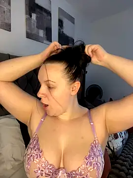 riri bstvx online show from 30, 10, 2025