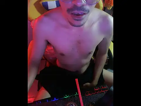 Snapshot of cloudyth1994 chatting on 6, 1, 2026 cloudyth1994 online show from 6, 1, 2026