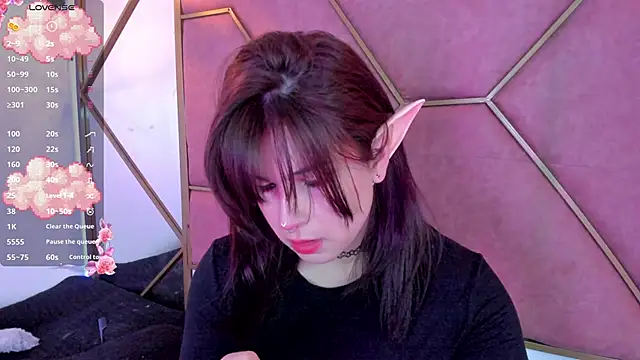 Yuri Stars online show from 5, 3, 2025