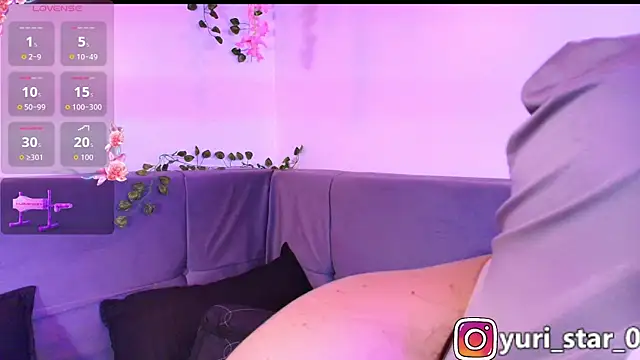 Yuri Stars online show from 25, 11, 2025